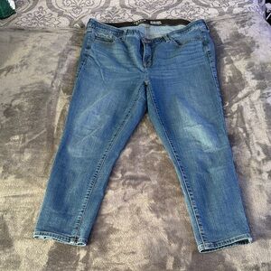 Torrid sky high skinny premium stretch jeans